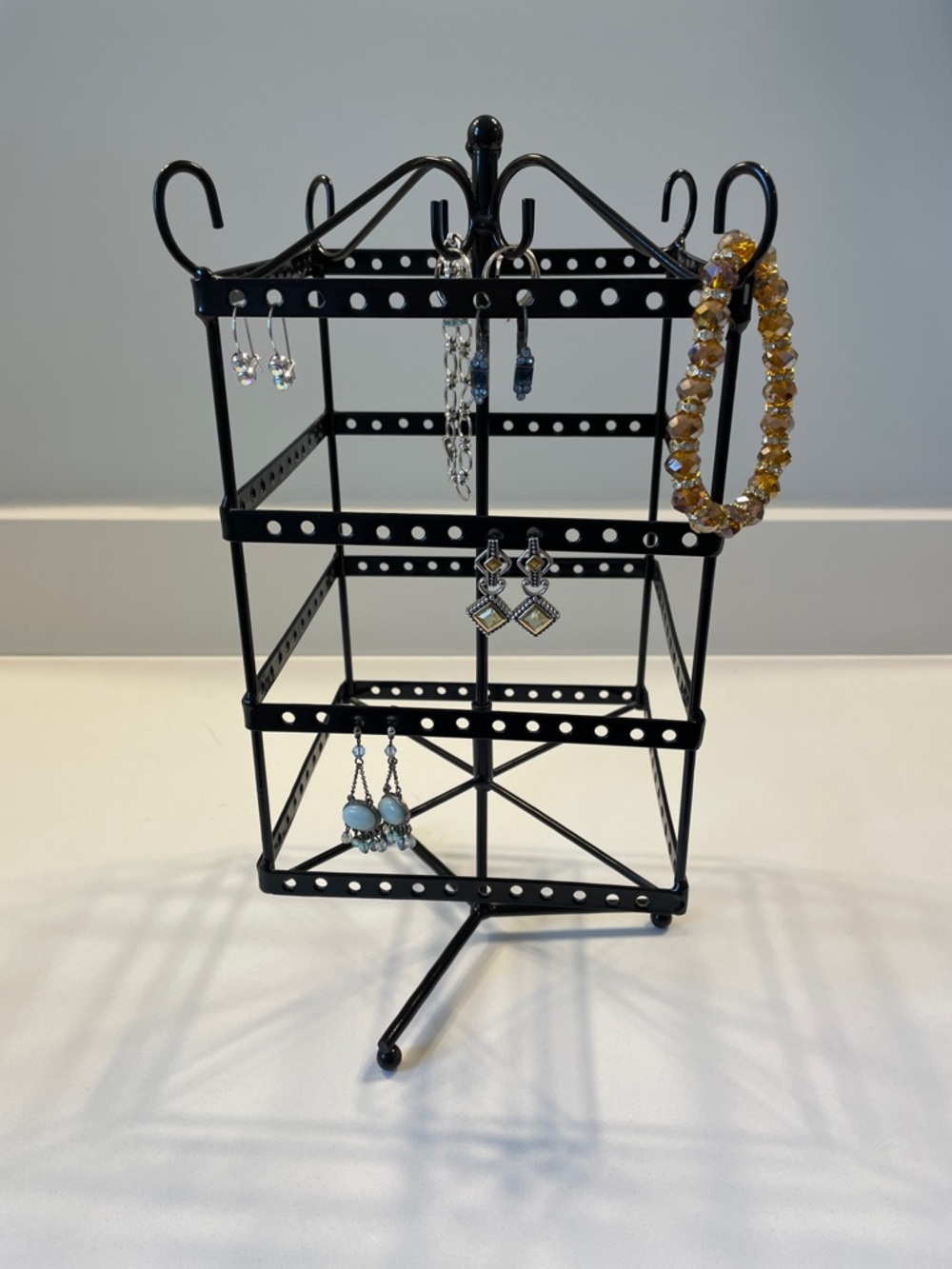 Black Metal Rotating Earring Organizer Stand